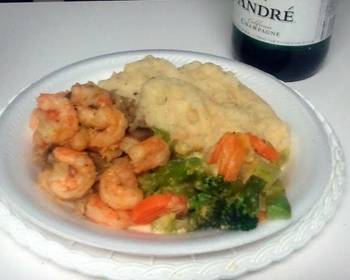 Fast Cooking Methods Sauteed Cheesy Shrimp Savory Delicious
