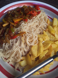 Spaghetti da miya ainihin hoton girkin