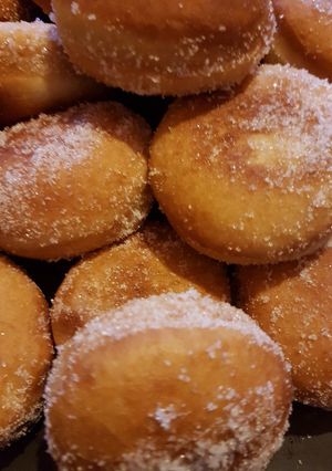 Una foto de Bolas de fraile con crema pastelera Facilísimo