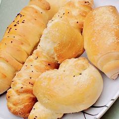 A picture of Bread.