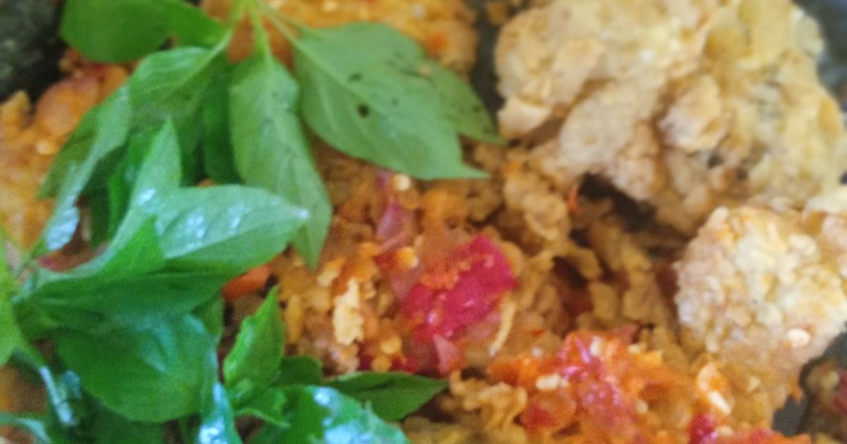 Judul : ayam geprek kemangi