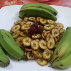 A picture of केला चिप्स.