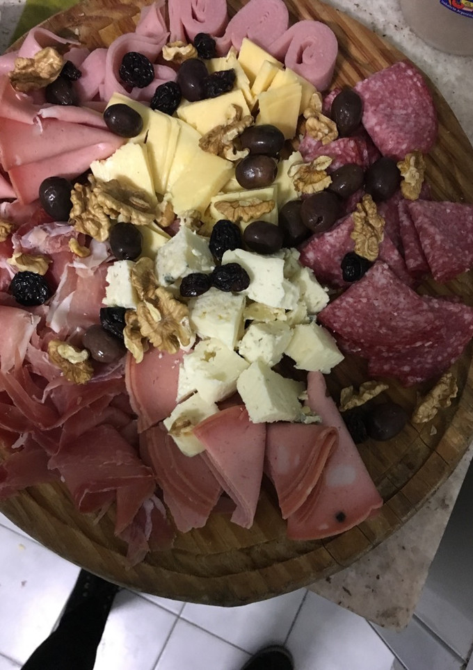 Una foto de Picada porteña
