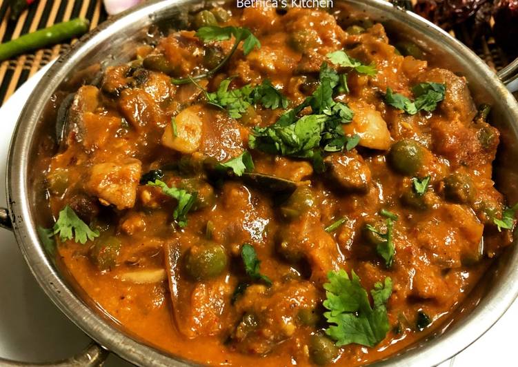 Mushroom Peas Masala