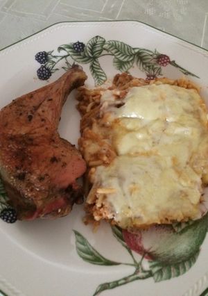 Una foto de Budín de tallarines con pollo asado