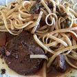 Carne al Vino con pasta