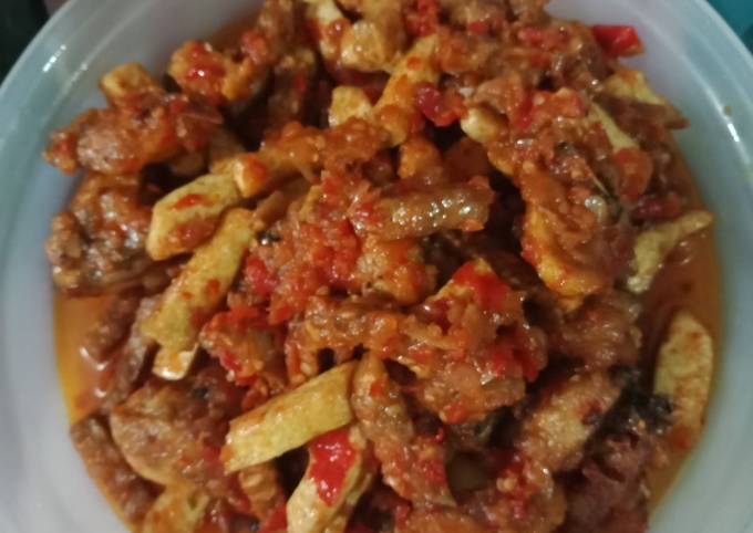 Ayam goreng balado