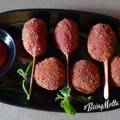 A picture of Beetroot Lollipops.