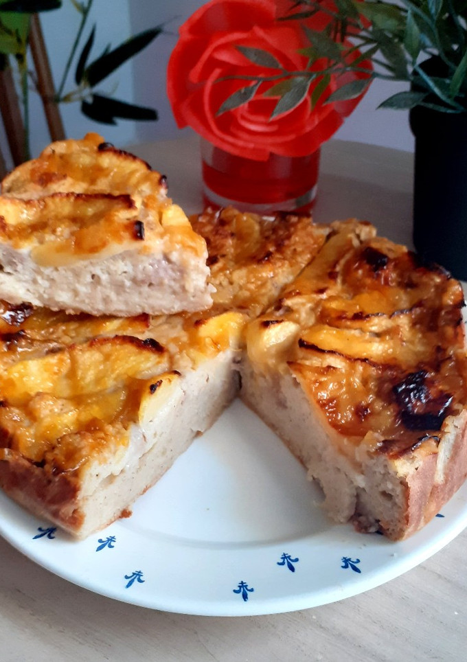 Una foto de Tarta de manzana con nueces fit 🍰🍏