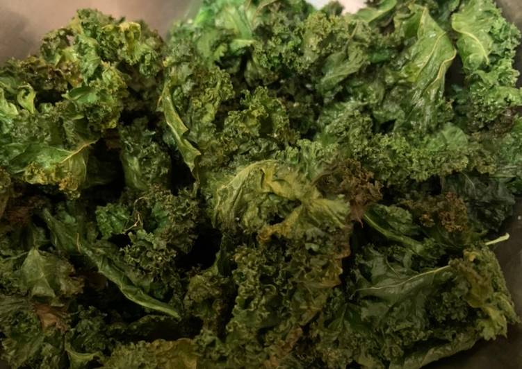 Simple Way to Prepare Homemade Kale chips