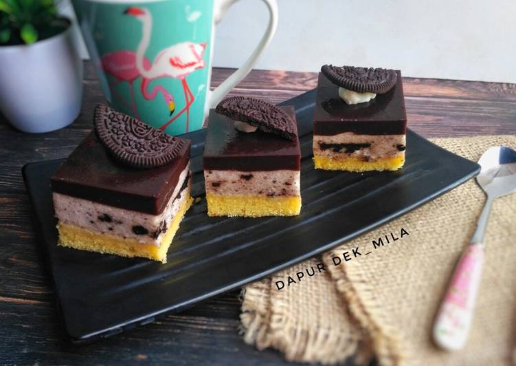 Cake Puding Coklat Oreo