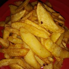 A picture of Fried Irish potatoe.