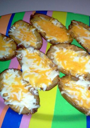 A picture of Cheezy Potato Skins.