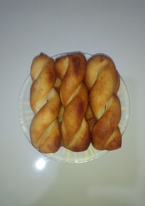 A picture of Twisted doughnut.