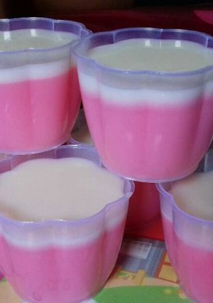 Foto resep Puding strowberry with vla