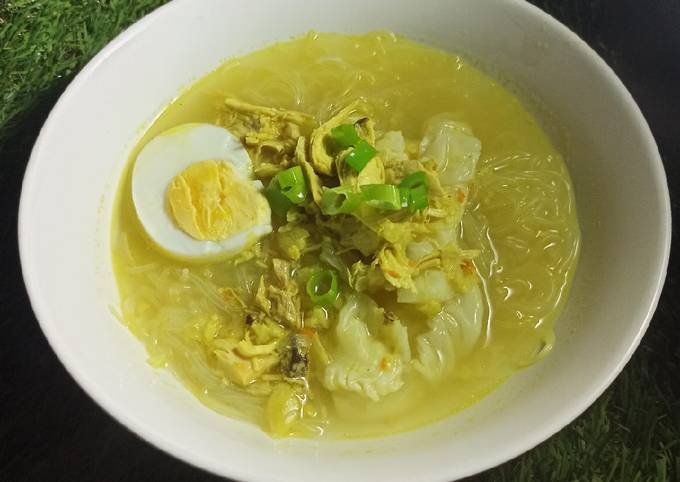 Soto Ayam Kuah Bening Bumbu Kuning - cookandrecipe.com