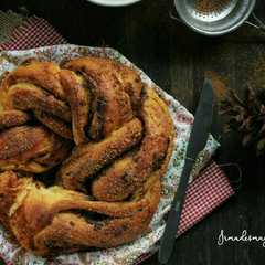 รูปของ Cinnamon braided bread
