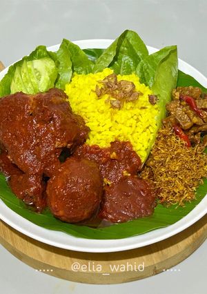 Foto resep Nasi Kuning Banjar dengan Ayam Telur Bumbu Habang