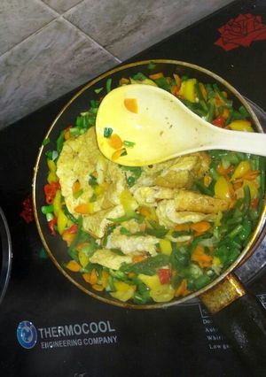 A picture of Chicken with vegetables.