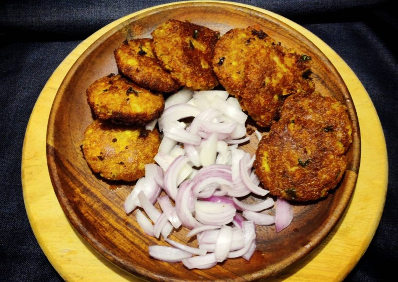 Aloo paneer tikkis
