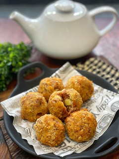 Foto resep Macaroni Cheese Ball ala Tiger Kitchen