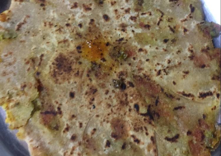 Recipe of Award-winning Carrot paratha with peas