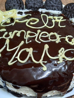 Una foto de La tarta con la que me sorprendió mi hija en mi cumpleaños