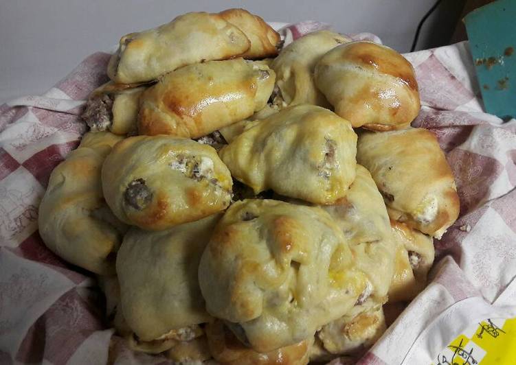 Recipe of Homemade Robin&#39;s Creamy, Cheesy Sausage Puffs