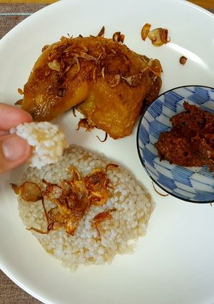 รูปของ ข้าวเหนียวไก่ทอด คีโต