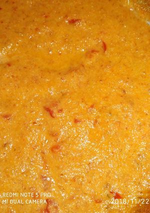 A picture of Onion tomato chutney.