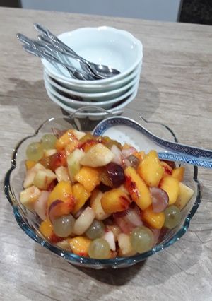 عکسی از دستور سالاد میوه فصل