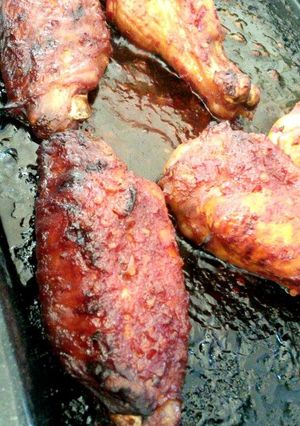 Pirosra sült csípős pulykaszárny recept fotója