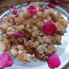 A picture of Coconut crumble.