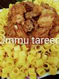 Dafafen macaroni Mai kurkum da stew din kirjin kaza