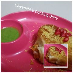 A picture of Dabeli.