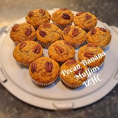 A picture of 🍌🧁🌰Pecan Banana Muffins🌰🧁🍌.