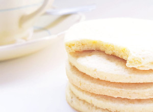 Una foto de Masa para preparar exquisitas galletas dulces con harina de arroz y maicena (SIN GLUTEN y MUY FÁCIL)