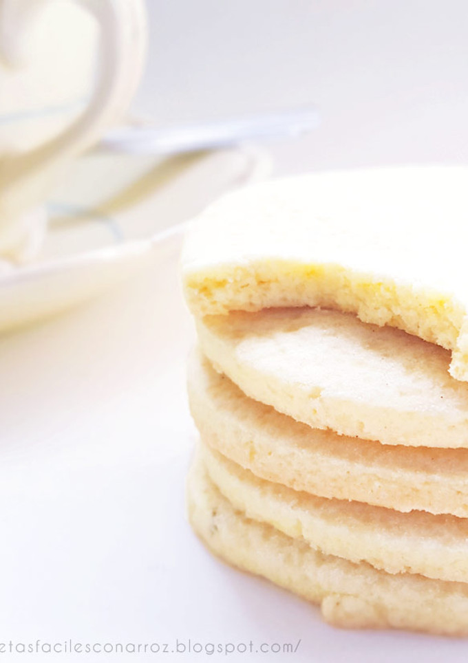Una foto de Masa para preparar exquisitas galletas dulces con harina de arroz y maicena (SIN GLUTEN y MUY FÁCIL)