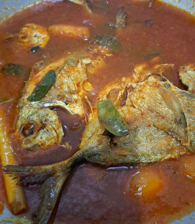 Foto resep Ikan Bawal Asam Pedas Tanpa Santan (4 ekor ikan)