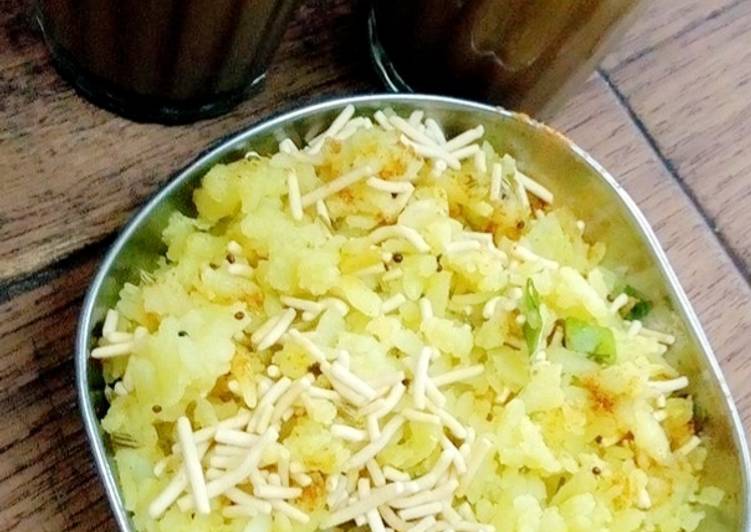 Simple Way to Make Ultimate Poha