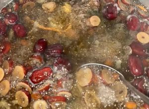 Hình của món Chè Dưỡng Nhan.