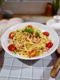 Spaghetti al Salmone in Bianco