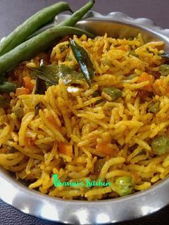 મિક્સ વેજિટેબલ્સ રાઈસ (Mix Vegetables Rice Recipe In Gujarati) રેસીપી મુખ્ય ફોટો