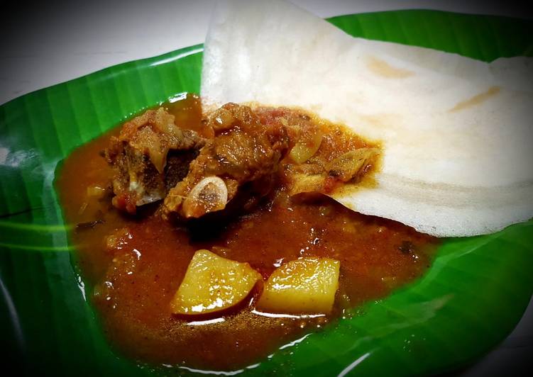 Tasty And Delicious of Mutton Aloo Curry