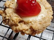 A picture of cherry extract flavoring