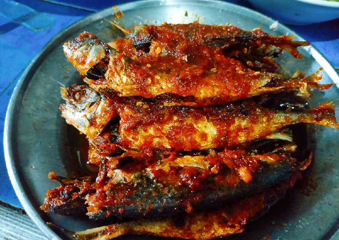 Ikan Laut Sambal Pedas Asam Manis