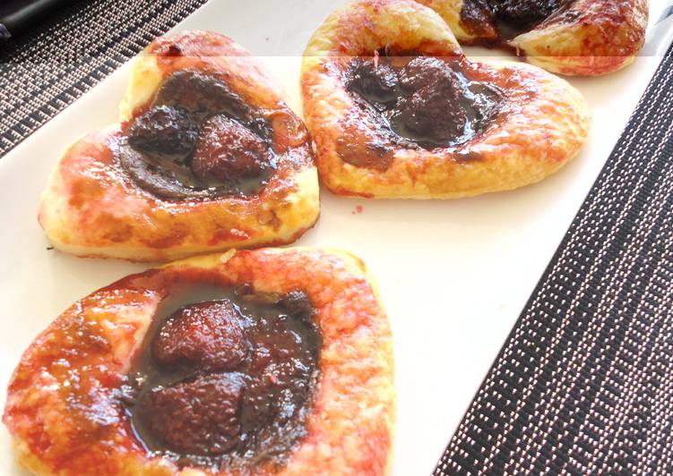 Nutella Strawberry Puff Pastry Hearts