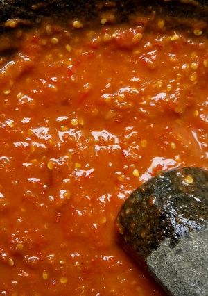 Foto resep Sambel Pecel Lele ala Megie