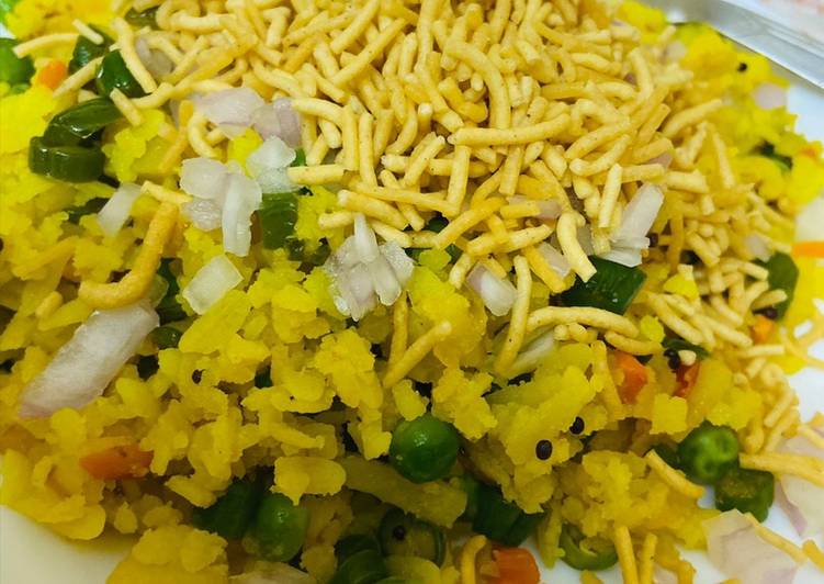 Recipe of Quick Vegges loaded poha