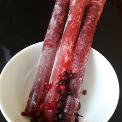 A picture of Berry Lemonade(Ice Pops).